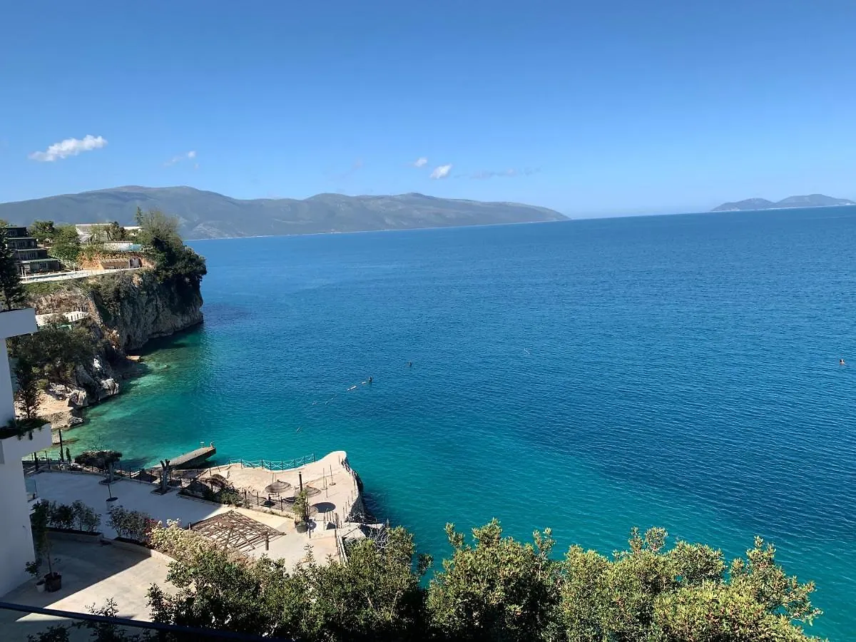 Marina Chic Apartment Vlore