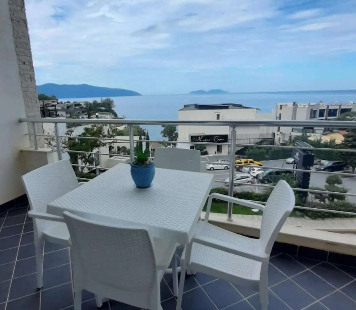 Marina Chic Apartment Vlore